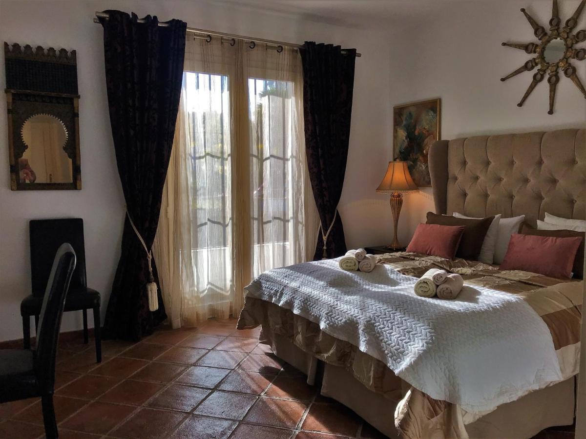 Apartament La Perla De Marakech Estepona Zewnętrze zdjęcie